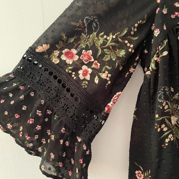 SOLD - Maeve Anthropologie Floral Blouse - Picture 4 of 8